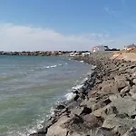 Maison 300m A Prázdninový dům